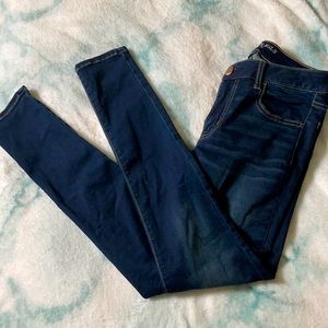 American Eagle skinny jeans